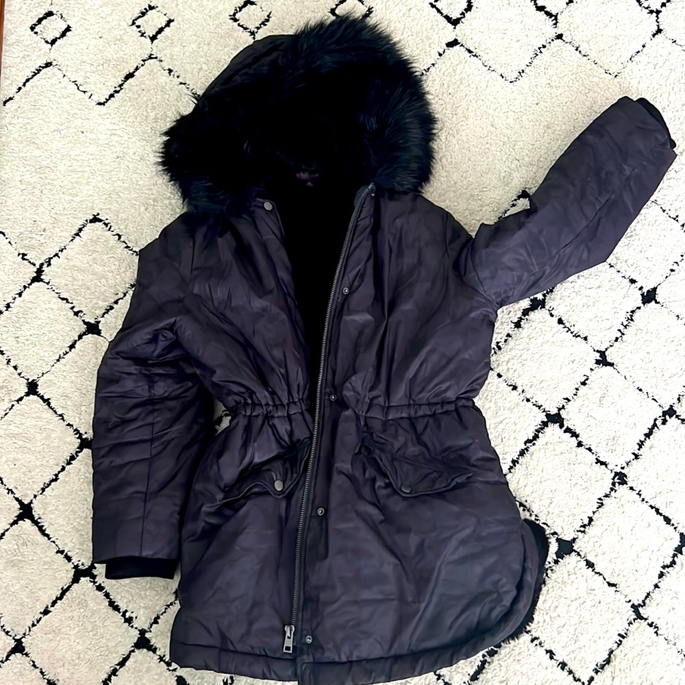 XL BETSY JOHNSON HEAVY FUR LINED BLACK HOODED WINTER JACKET!
